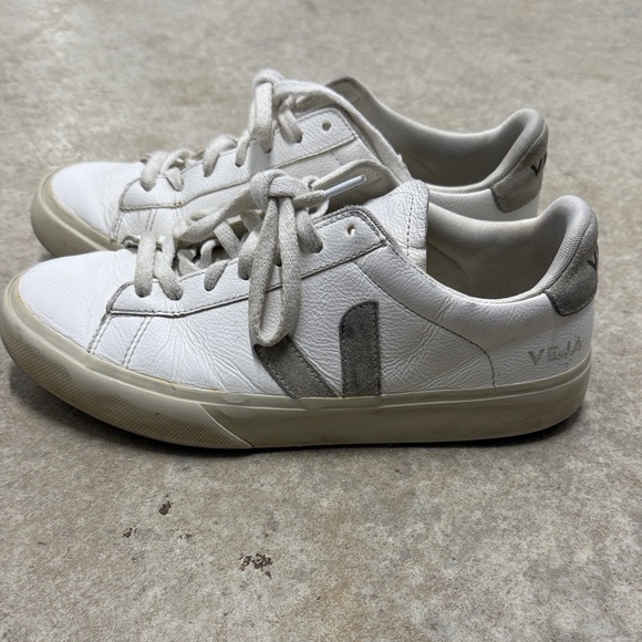 VEJA Esplar Women’s White Leather Sneakers with Suede V Logo Size 9 (32) - Picture 8 of 8